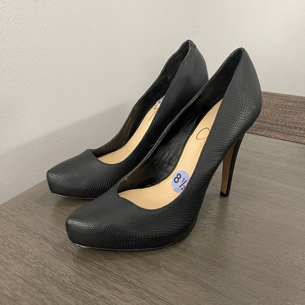 Jessica Simpson Black Textured Heels